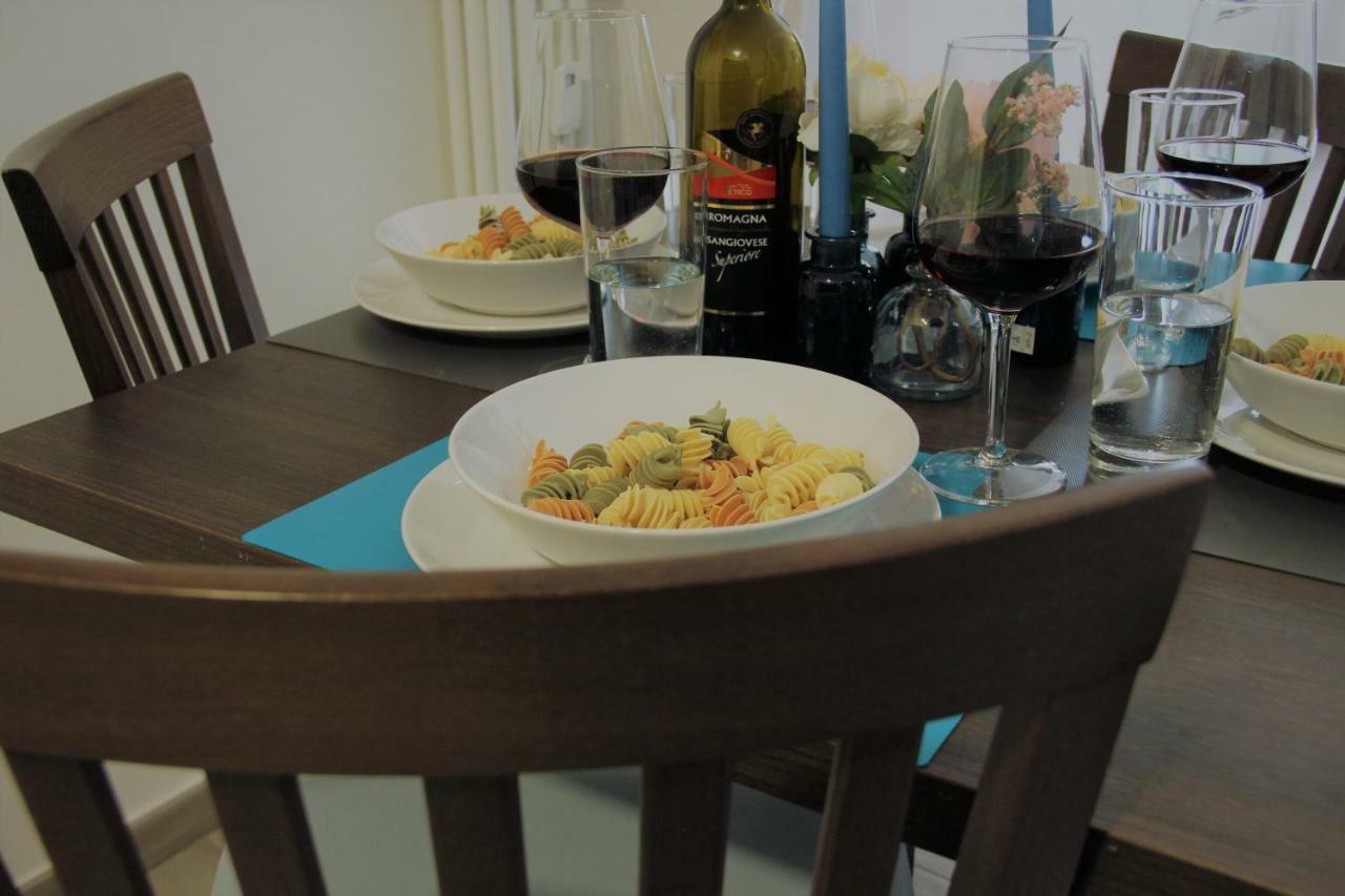 בולוניה Residence Central Bo מראה חיצוני תמונה