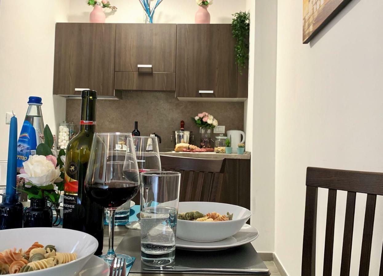 בולוניה Residence Central Bo מראה חיצוני תמונה